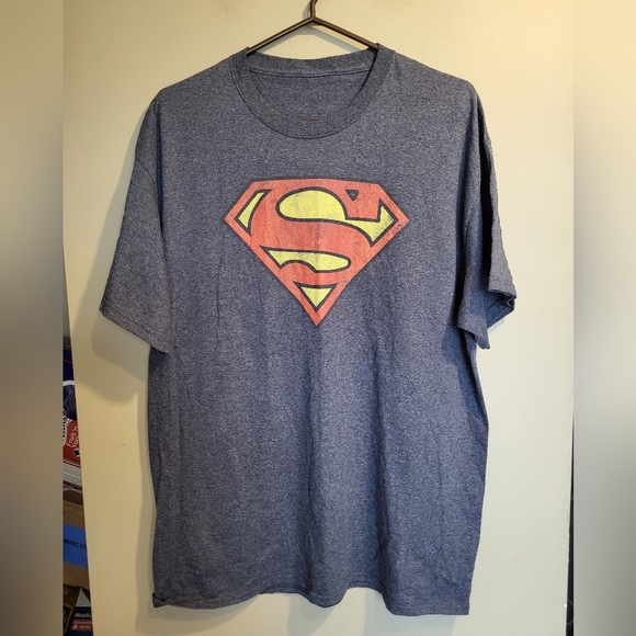 Superman Logo Blue T-Shirt, Size Large - Picture 2 of 5
